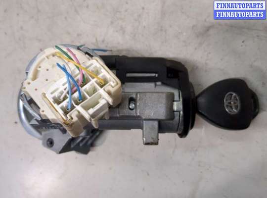 купить Замок зажигания на Toyota Yaris 2011-2014