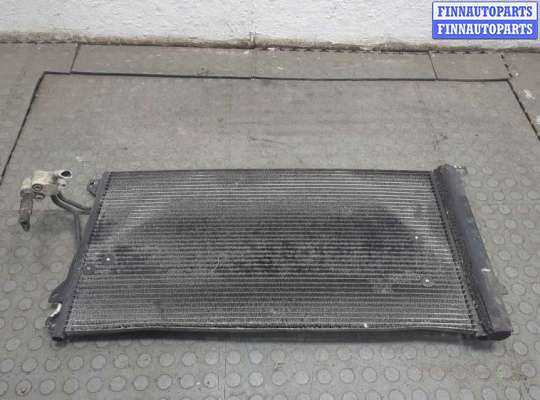 Радиатор кондиционера AU1724556 на Audi Q7 2005-2015