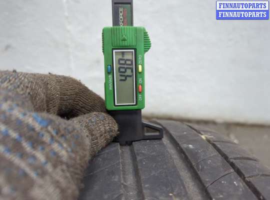 купить Шина на Jaguar XE 2015-2025