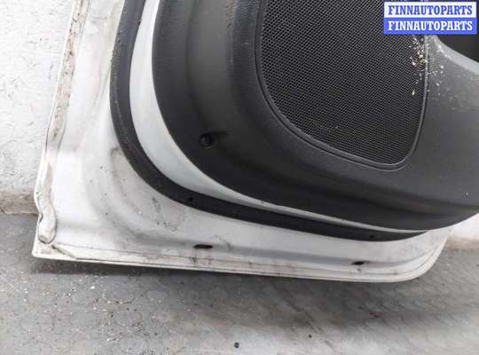 Замок боковой двери на Opel Zafira C