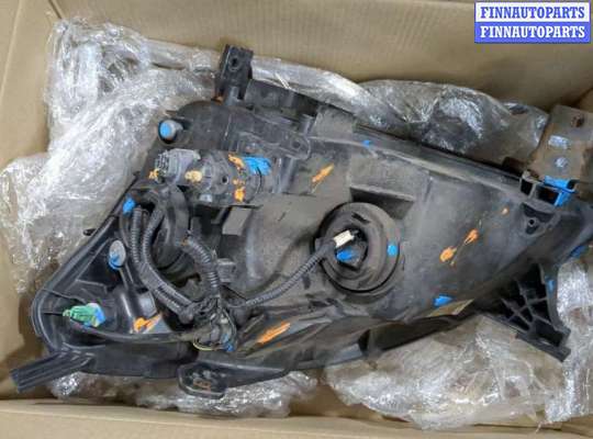 купить Фара (передняя) на Honda CR-V 2002-2006