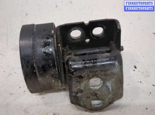 купить Петля двери на Renault Megane 2 2002-2009