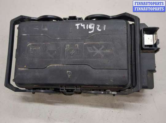 купить Блок предохранителей на Opel Insignia 2017-2022