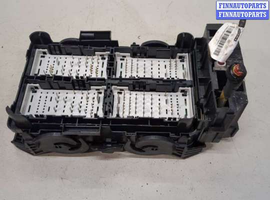 купить Блок предохранителей на Opel Insignia 2017-2022