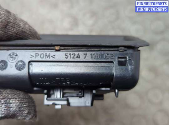 купить Кнопка открывания багажника с крышки на BMW X5 E70 2006-2013