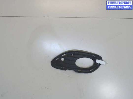 купить Заглушка (решётка) бампера на Mercedes C W203 2000-2007