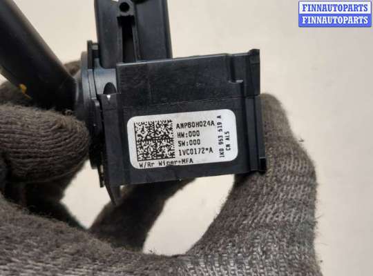 купить Переключатель дворников (стеклоочистителя) на Volkswagen Golf 5 2003-2009