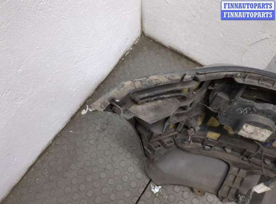 купить Заглушка (решётка) бампера на Mercedes GL X164 2006-2012
