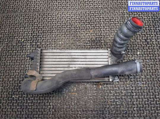 Радиатор интеркулера FO1881587 на Ford Focus 3 2011-2015