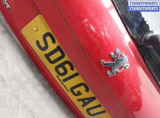 Стекло заднее на Peugeot 207