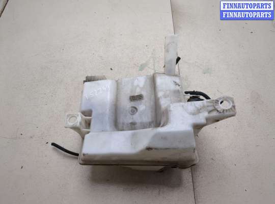 Бачок омывателя на Ford Focus III