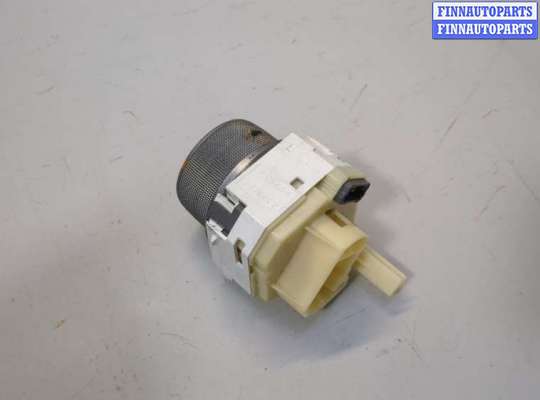 купить Переключатель отопителя (печки) на Toyota Corolla E15 2006-2013