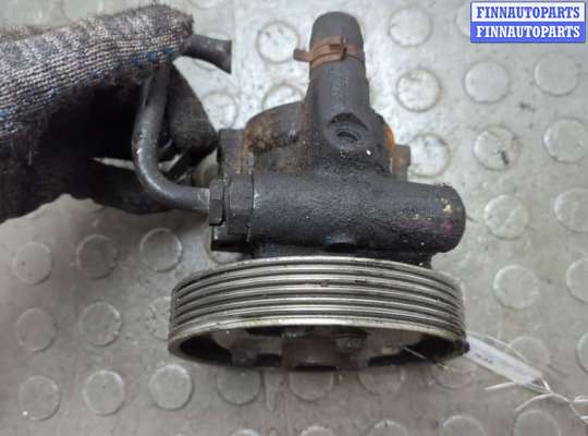 купить Насос гидроусилителя руля (ГУР) на Renault Scenic 1996-2002