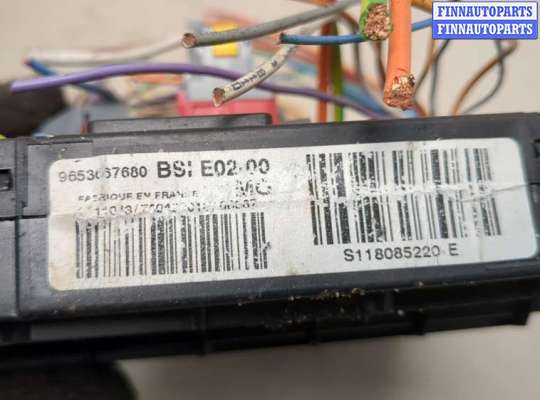купить Блок предохранителей на Citroen Berlingo 2002-2008