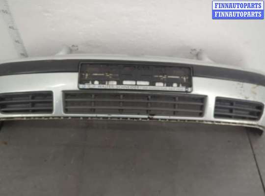 Решетка (заглушка) бампера на Volkswagen Golf IV (1J)