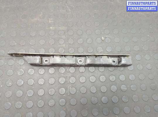 Кронштейн бампера на BMW X3 (E83)