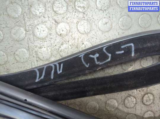 купить Уплотнитель на BMW X5 F15 2013-2018