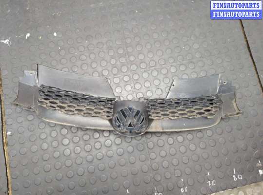 купить Решетка радиатора на Volkswagen Golf 5 2003-2009