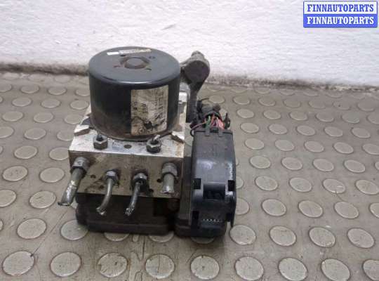 Блок АБС, насос (ABS, ESP, ASR) MB1724010 на Mercedes C W204 2006-2015