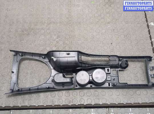 купить Пластик центральной консоли на Nissan Qashqai 2006-2013
