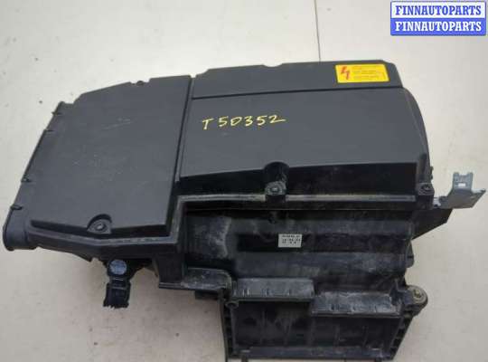 купить Корпус воздушного фильтра на Mercedes C W203 2000-2008