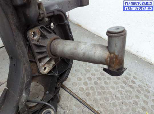 купить Рамка передняя (телевизор) на Audi A6 (C5) 1997-2005