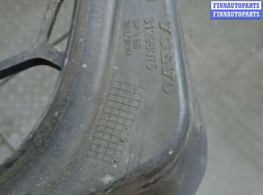 купить Заглушка (решётка) бампера на Volvo C30 2006-2013
