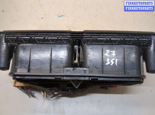 Дефлектор обдува салона на Volkswagen Golf IV (1J)
