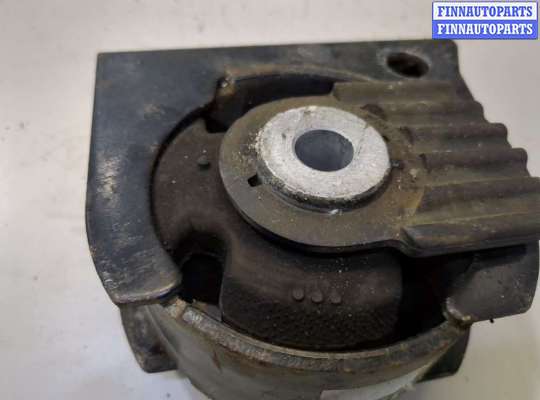 купить Подушка крепления КПП на Toyota RAV 4 2006-2013