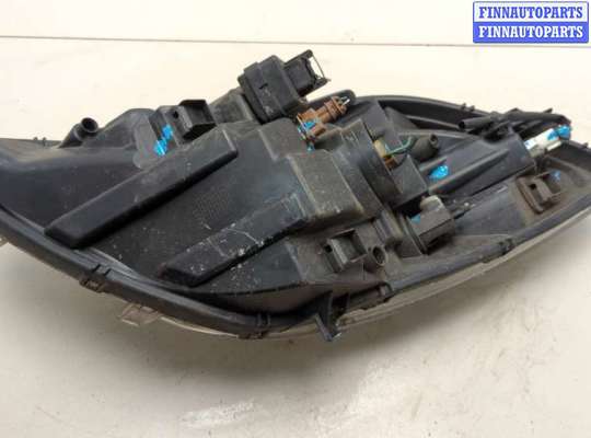 купить Фара (передняя) на Toyota Yaris 2005-2011