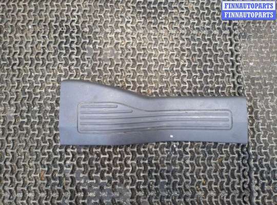 купить Накладка на порог на Ford Explorer 2010-2015