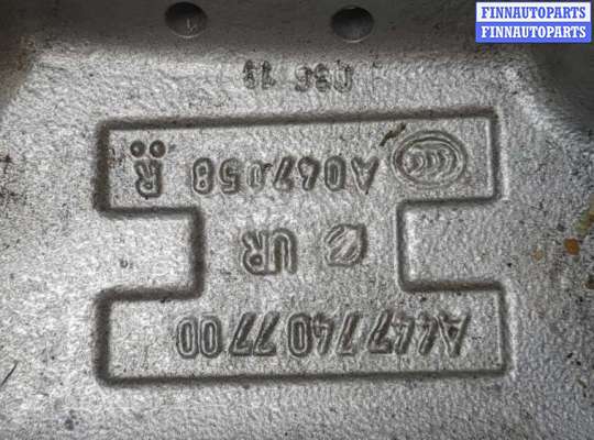 купить Петля двери на Mercedes Vito W447 2014-2023