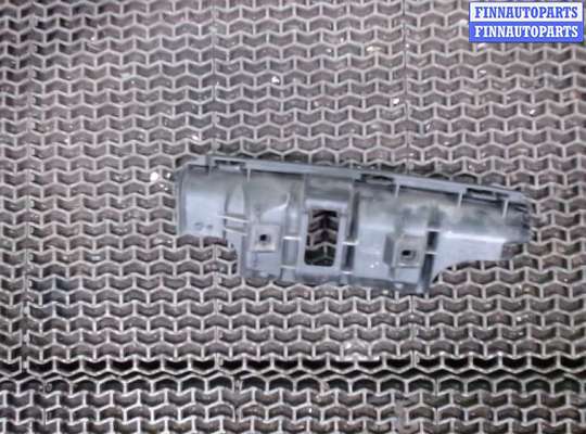 Кронштейн бампера VL453050 на Volvo C30 2006-2010