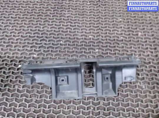 купить Кронштейн бампера на Volvo C30 2006-2013