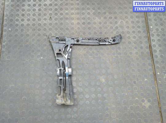 Кронштейн бампера на Mercedes-Benz C (W205)