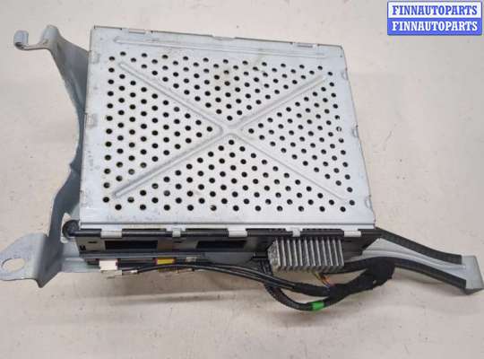 Блок управления радиоприемником AU1585089 на Audi Q7 2005-2015