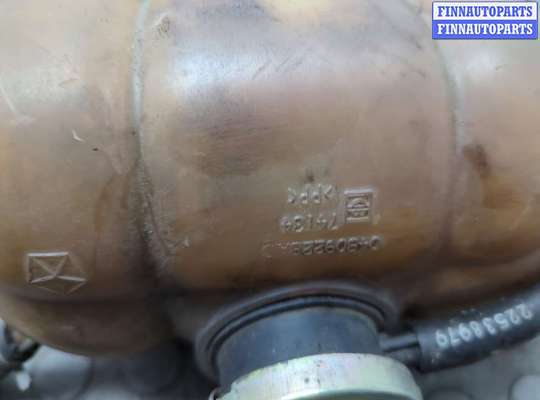 купить Бачок расширительный на Chrysler Voyager 2000-2007