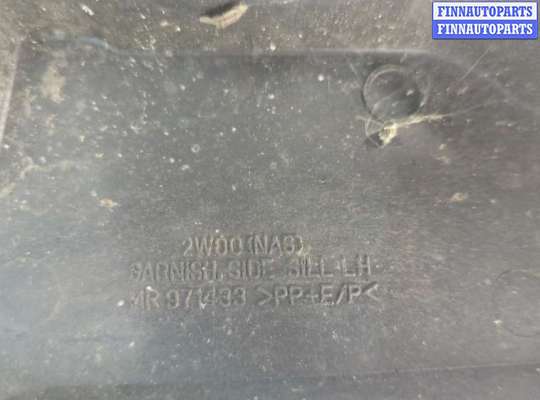 купить Накладка на порог на Mitsubishi Outlander 2003-2009
