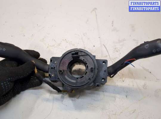 Переключатель поворотов и дворников (стрекоза) VG2313365 на Volkswagen Passat 5 1996-2000