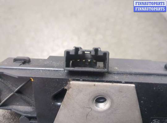 купить Замок багажника на Volvo V50 2004-2012