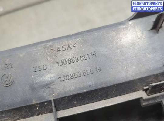 купить Решетка радиатора на Volkswagen Golf 4 1997-2006