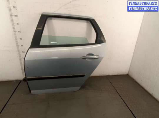 Стекло боковое двери на Peugeot 407