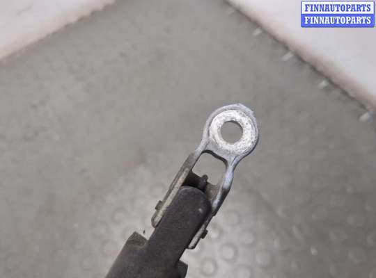 купить Щеткодержатель на Peugeot 406 1999-2004