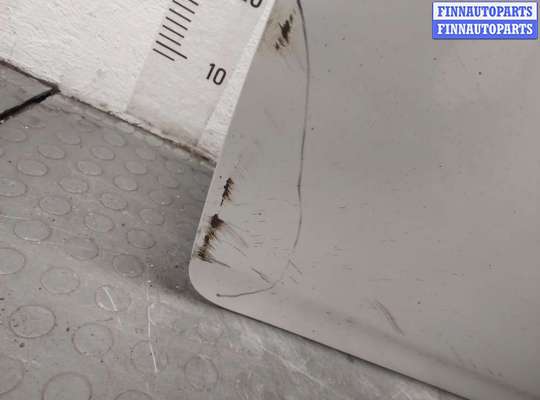 купить Стекло боковой двери на Toyota Prius 2009-2015