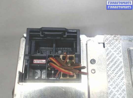 купить Магнитола на Volkswagen Golf 5 2003-2009