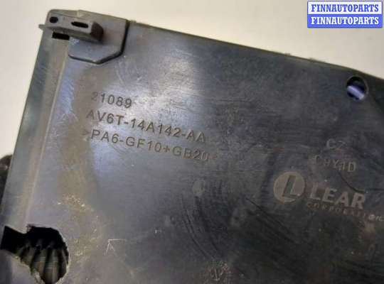 купить Блок предохранителей на Ford C-Max 2010-2015