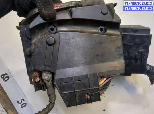 купить Блок предохранителей на Ford C-Max 2010-2015