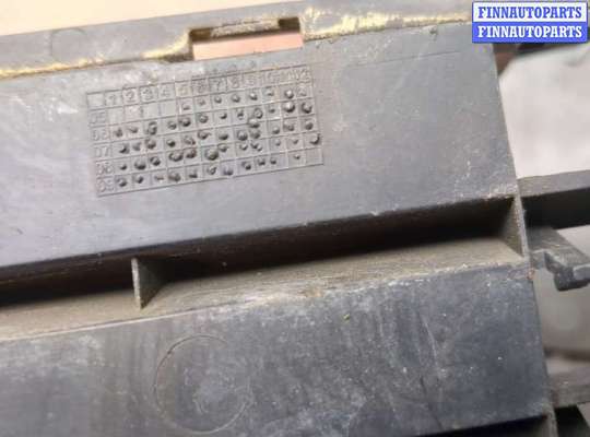 купить Заглушка (решётка) бампера на Opel Meriva 2003-2010