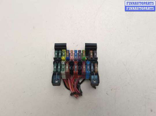 Блок предохранителей MB1658180 на Mercedes CLS C219 2004-2010