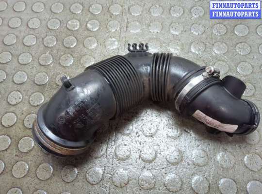 купить Патрубок интеркулера на Skoda Yeti 2009-2018